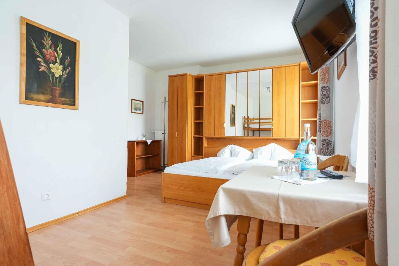 סיבודן Strandhotel Pichler מראה חיצוני תמונה