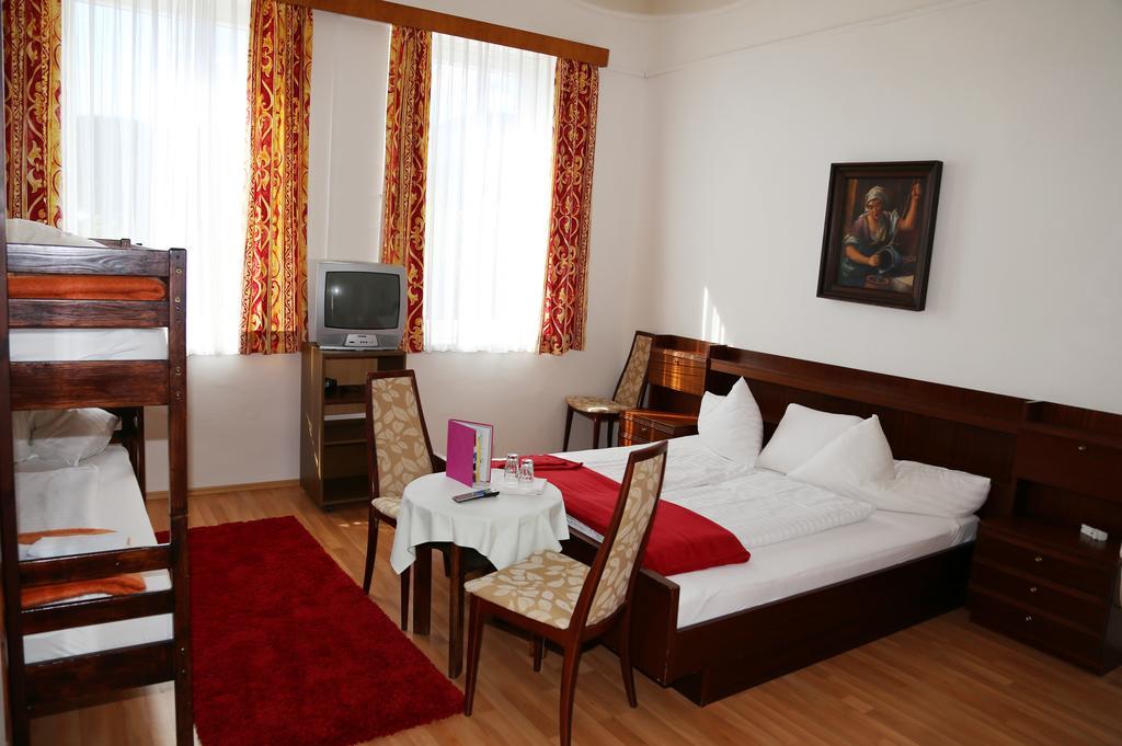 סיבודן Strandhotel Pichler מראה חיצוני תמונה